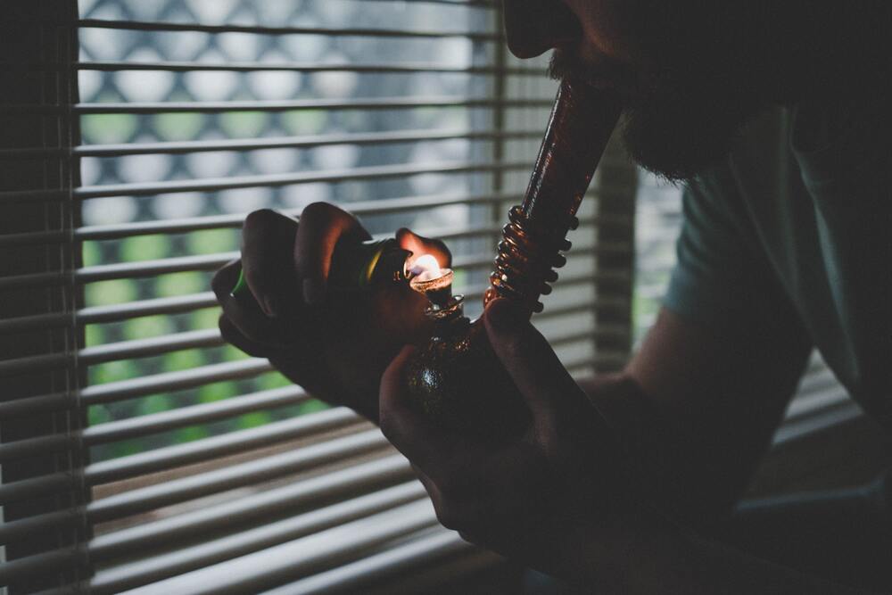 efectos-fumar-bong-pipa