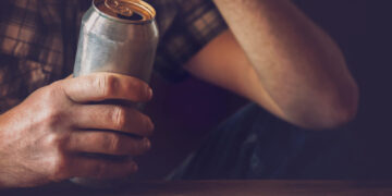 Mi marido bebe mucho los fines de semana: ¿Qué puedo hacer?